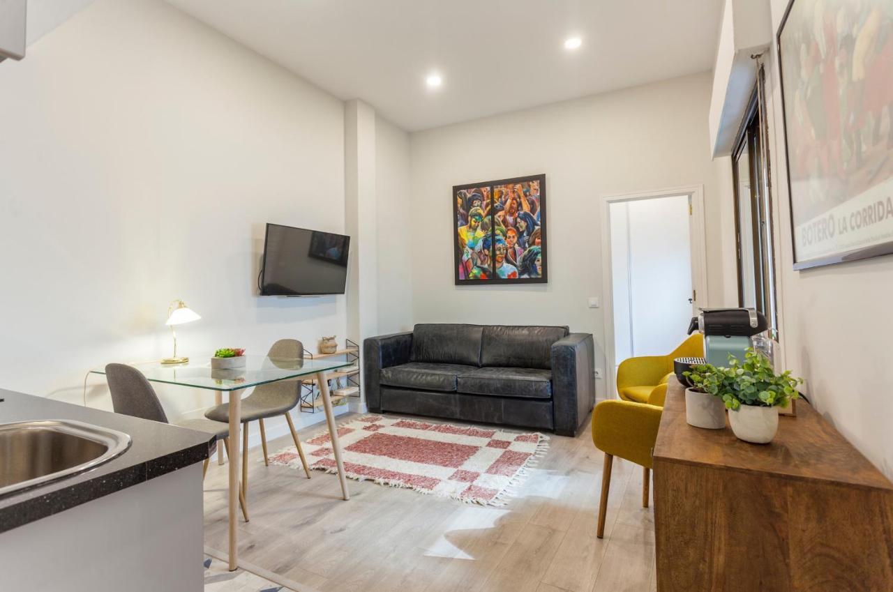 Apartamento Gran Via En Madrid Kültér fotó