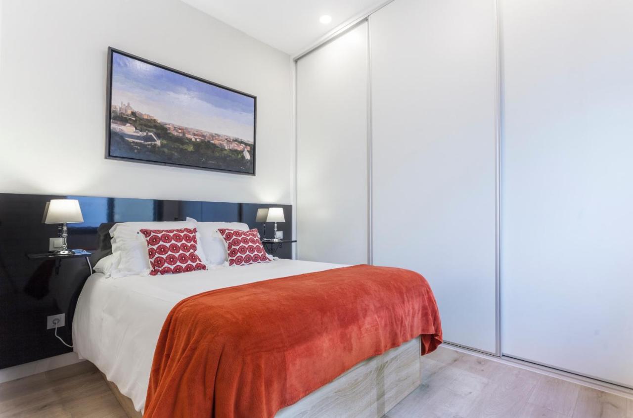 Apartamento Gran Via En Madrid Kültér fotó